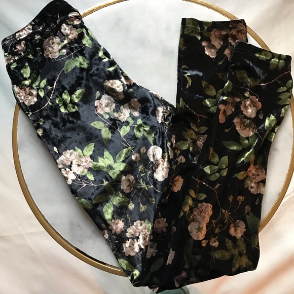 Velvet floral pants - Picture 2 of 5